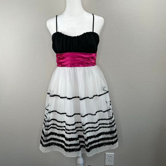 Trixxi White Black Pink Sparkle Glitter Sleeveless Tulle Party Mini Dress Jr Med - Picture 14 of 15